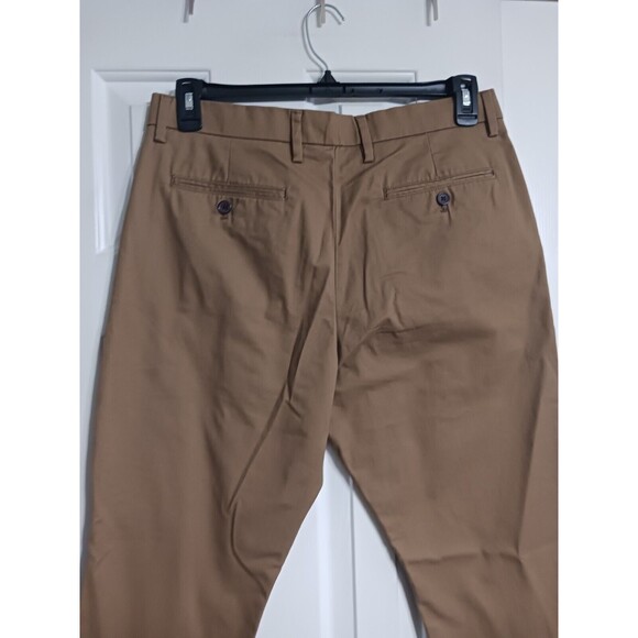 NWT Men's Old Navy Ultimate Slim Built In Flex Chino Pants Size 34x30 Caramel - Picture 6 of 8